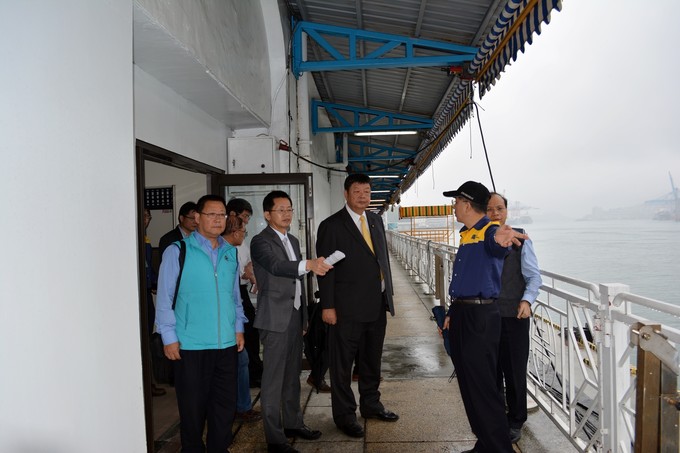 立法委員陳雪生視察基隆港西一碼頭工程  附加圖片