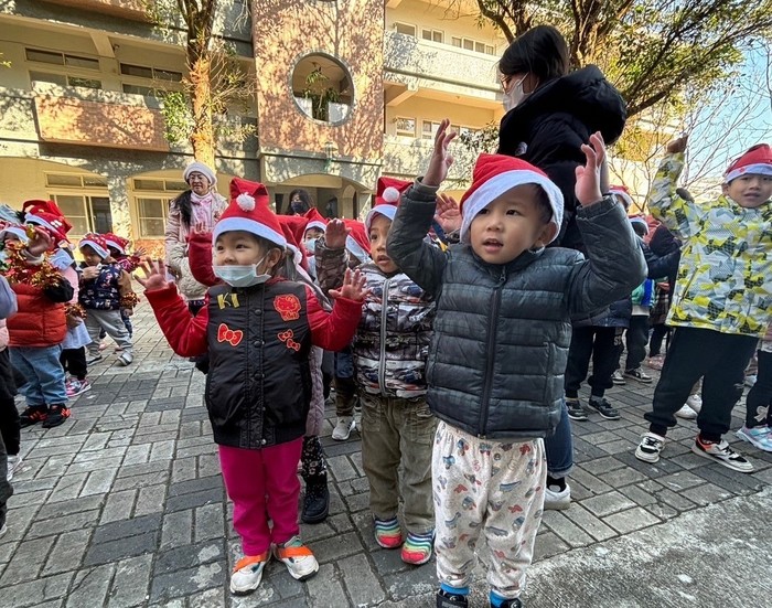 幼兒園歲末感恩校內快閃+聖誕進園了！  照片