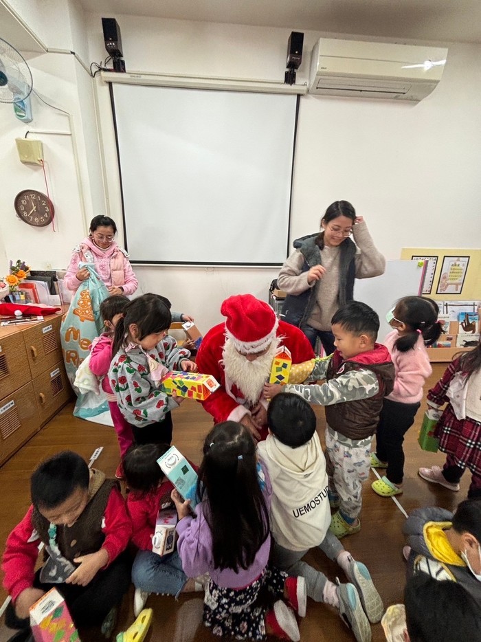 幼兒園歲末感恩校內快閃+聖誕進園了！  照片