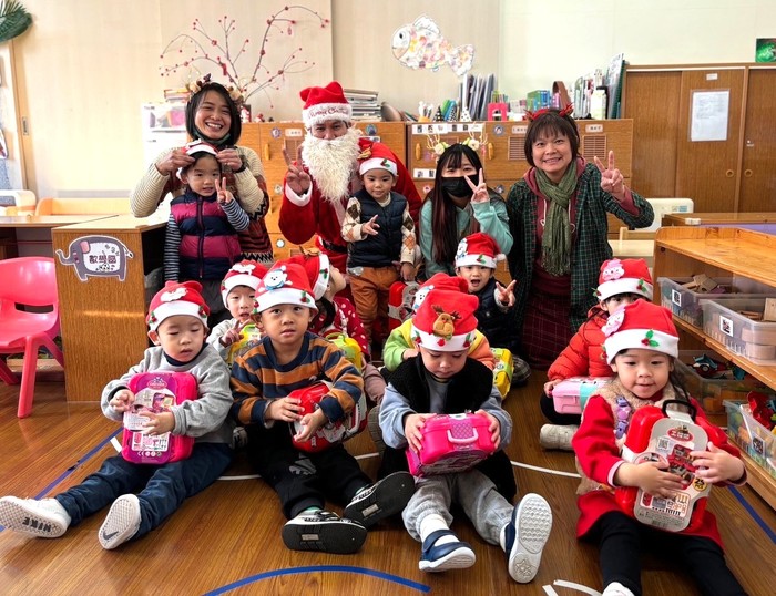 幼兒園歲末感恩校內快閃+聖誕進園了！  照片